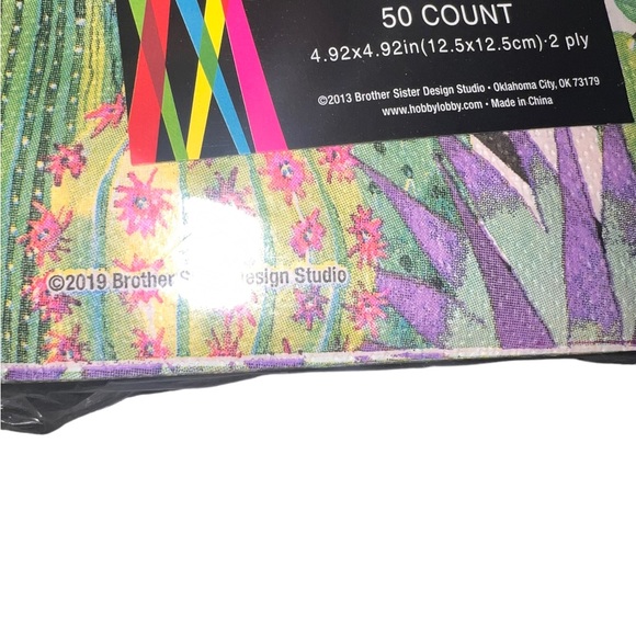 New 2 piece Cactus napkins and plate bundle - Picture 5 of 5